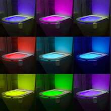 1 lampada da toilette a induzione multicolore, adatta per la decorazione del bagno, aggiunge colore al bagno, alimentata a batteria (batteria non inclusa)