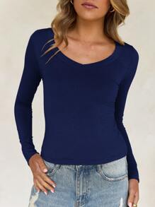 ملابس علوية محبوك بياقة على شكل حرف V مناسب للنساء، أكمام طويلة وقصير، لون أحادي مناسب لارتداء في عيد الحب - أزرق بحري - مشاهدة 5