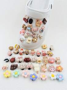 30pcs Resin Cartoon Light Brown Bear & Flower Random Pattern Charms/Accessories (Random Pattern, 7 Hole Buckle)