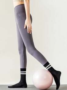 3 Pairs Women's Yoga Socks With Anti-Slip Grip, Suitable For All Seasons, Women's Non-Slip Long Socks With Grip, Appropriate For Ballet, Dance And Exercise, For Gym