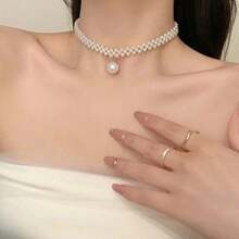 1 szt. Nowy naszyjnik z sztucznych pereł, minimalistyczny design, delikatny naszyjnik typu choker, modny łańcuszek obojczykowy - Biały - Zobacz 2