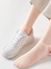 Random 7 Pairs Of Women's Spring And Summer Colorful Dopamine Daily Commuting Casual Versatile Socks