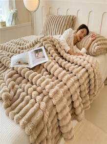 1 Stück einfarbige Jacquard-Wurfdecke, Kunsthasenfell Decke, warm für Kinder und Erwachsene, geeignet für Sofa, Wohnzimmer, Schlafzimmer & Bett, superweiches plüschiges Streifenplaid