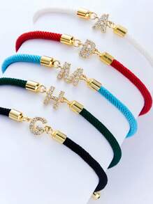 色彩缤纷的新款时尚字母手链，26个镶嵌锆石的字母，可调节编织绳手链，女士珠宝礼品