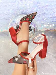 French Retro Embroidered Women Shoes, 2025 New Style Shallow Pointed Toe Mesh Thick Heels, Versatile & Elegant High Heels