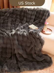 Faux Fur Shaggy Blanket Soft Fluffy Throw For Couch, Cozy Faux Rabbit Fur Bedspread For All Season, Aesthetic Plush White Decor Machine Washable - màu đen - Xem 1