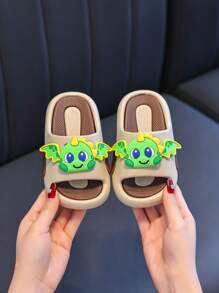 1 Pair New Cartoon Dinosaur With Wings Slippers, Indoor Outdoor Dual-Wear, Lightweight Comfortable Soft Sole Non-Odor Sandals, Suitable For Summer