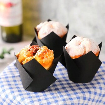 50 unidades de forminhas de papel para bolo em formato de tulipa, forros para muffins à prova de gordura, aplicáveis para casamento, aniversário, bolo em formato de bola, geleia, doces, festa