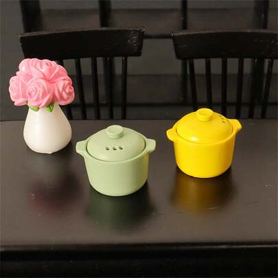 1pc Miniature Realistic Stew Pot, Mini Soup Pot & Casserole Dish, Tabletop Kitchen Scene Decoration