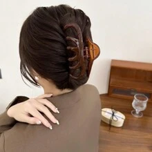 1pc Large Capacity Hair Clip For Women With Thick Hair, French Retro Style Hair Clamp For Bun Updo, 2024 New Hair Claw Hair Clips Hair Jaw Clip Hair Clamps Hair Clutch Hair Catcher Clip