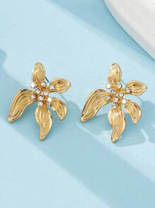 1 paire de boucles d'oreilles fleuries en cristal à la mode, élégantes et charmantes, convenant au port quotidien et à la saison des mariages pour les femmes