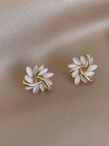 1 par de pendientes estilo geométrico floral de moda, apropiados para mujeres en cualquier ocasión
