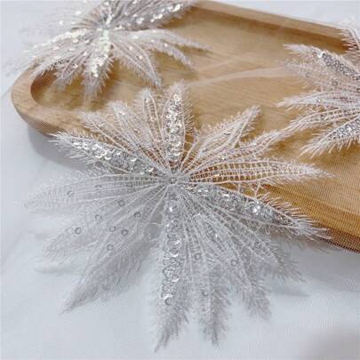 5 Stücke glitzernde Spitzen-Schneeflockenblumen Applikationen, dekorative Verzierung für Brautkleid