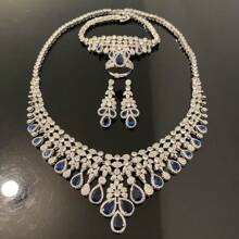Ensemble de bijoux de mariage de luxe pour femmes - Collier, boucles d'oreilles, bague, bracelet, orné de bijoux colorés (rubis, saphir, émeraude), ensemble de bijoux de mariée, zirconium cubique en cuivre, élégant, romantique, royal, style princesse
