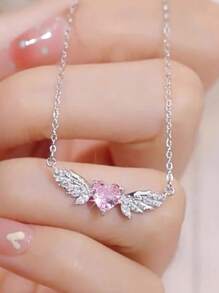 1pc Pink Angel Wing Necklace For Women, Delicate Heart Shaped Pendant Clavicle Chain, Suitable For Daily Wear And Vacation, A Great Birthday Gift For Girlfriend