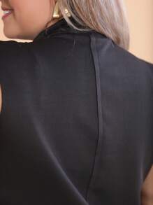 Max Women's Plus Size Vest Laser Cut Neoprene Fabric - 黑色 - 查看 4
