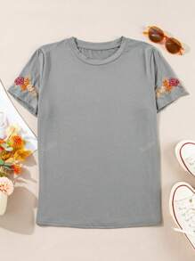 Acelitt Camiseta casual de mujer de manga corta con cuello redondo y bordado floral, para verano