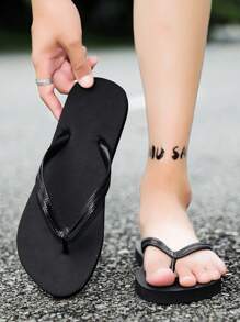 Men's Casual Flip Flops, Simple Solid Color, Lightweight Non-Slip Beach Slippers For Home & Outdoor Wear, Summer - Black - View 4