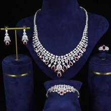 Ensemble de bijoux de mariage de luxe pour femmes - Collier, boucles d'oreilles, bague, bracelet, orné de bijoux colorés (rubis, saphir, émeraude), ensemble de bijoux de mariée, zirconium cubique en cuivre, élégant, romantique, royal, style princesse