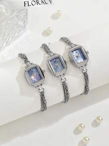 一款时尚精致的女士石英表，采用金色和银色表壳、方形表盘、不锈钢表带和独特设计，非常适合日常佩戴。型号 FA1852。