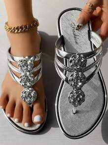 Women's Gold Metal-Look Sandals, Adorned With Crystal Floral Decor, Lightweight & Comfortable Summer Beach Slide Slippers, Slip-On Flat Shoes For Casual & Holiday Wear, Fashionable Open-Toe Non-Slip Metallic Slippers, New Summer Vacation Beach Slip-On Sandals - 銀色 - 查看 4