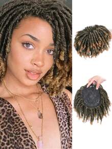 Funkige lockige Zopf Perücke, kurze synthetische Halbperücke mit einfach aufklippbaren Zöpfen, hitzebeständig, ideal für dünnes Haar & Feierlichkeiten, Perücken Accessoires Dreadlocks Haarverlängerungen Musikfestival Toupet Afro Haar für Frauen und Männer Topper Hairpieces