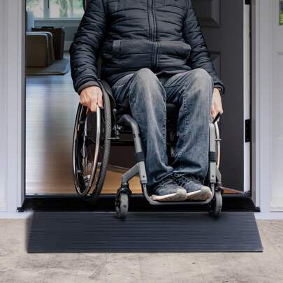 1.2" Or 1.6" Rise Cuttable Threshold Ramp For Sweeping Robot, 35.4" Wide Natural Rubber Wheelchair Ramp, Non-Slip Solid Rubber Ramp With Double-Sided Tape For Doorways, Driveways, Bathroom, Smooth Tile