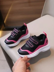 1 par de zapatillas deportivas transpirables para niños, zapatillas de tenis antideslizantes y ligeras con cierre de , adecuadas para niños, niñas, correr, interior/exterior, juegos de pelota, vacaciones, todas las estaciones - Rosa Fucsia - Ver 3