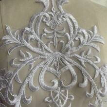 1 Extra Large European Floral Water-Soluble Embroidered Applique, Decoration For Wedding Dress - Multicolor - View 5