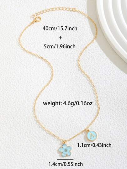 1pc Sweet Fashion Five-Leaf Flower & Letter Dual Pendant Necklace, Suitable For Children, Girls, Family, Friends, New Year Jewelry Gift, Daily Decoration