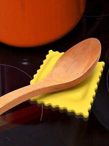 Cute Cartoon Biscuit-Shaped Silicone Spoon Rest - Heat Resistant & Anti-Scald Kitchen Mat For Soup Spoons, Cute Mushroom Decor Spoon Holder Dish, Suitable For Cooking Spoon, Spatula, Kitchen Decor, Warm Housewarming Gift - Multicolor - View 2