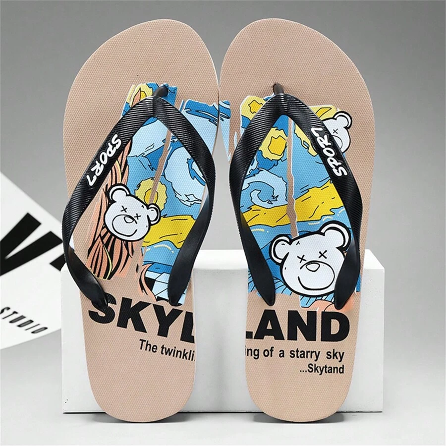 New 2024 Spring/Summer Simple Casual Cartoon Graffiti Fashion Flip Flops, Ultra-Light & Breathable Men's Sandals, Plus Size, Outdoor Beach Slippers, Non-Slip & Wear-Resistant, Random Pattern, Asymmetrical Pattern, Black, Beige - Beige - View 1