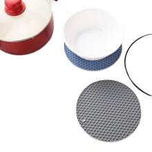 3pcs Multifunctional Round Heat Resistant Silicone Mat Cup Coasters Non-Slip Pot Holder Table Placemat Restaurant Accessories Tool Picnic Blanket Multifunctional Round Heat Resistant Silicone Mat Cup Coasters Non-Slip Pot Holder Table Placemat Restaurant Accessories Tool Picnic Blanket