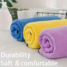 1pc Multi Color Coral Fleece Super Soft And Absorbent Pet Towel - Perfect For Cats And Dogs, Moderate Thickness, Suitable For Multiple Seasons - Multicolor - View 7