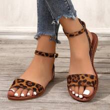 Women's Versatile Lightweight Casual Sandals, Metal Buckle Strap Flat Beach Shoes, Summer - Leopard - View 9