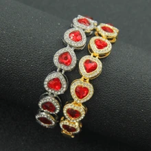 时尚优雅的红心锆石手链