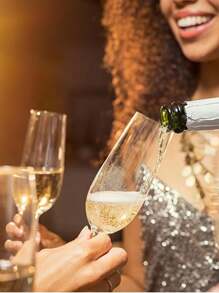 1 Stück Champagner Gläser, entworfen und hergestellt in Europa, durchsichtiger Rand, 7 fl. oz., 100% bleifrei, kristallklares Glas | perfekt für besondere Anlässe | Geschenkidee Valentinstag, Kerzenschein-Dinner Champagner Gläser