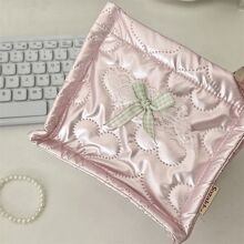 1 Pc Cute Pink Dimensional Bow Or Love Shape Print Storage Basket,Desktop Clutter Storage Basket, Waterproof Cosmetic Storage Basket,For Brushes And Skin Care Products Storage And Organization,Desktop Decor, Makeup Organizer Rack,Plastic Basket,Toy Basket,House Decor,Table Decor,Home Decor Items,Room Decor,Bedroom Decor,Gifts