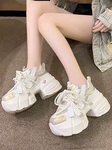 LiangJingJing 2026春秋新款女士水钻厚底运动鞋，时尚ins风休闲跑步鞋