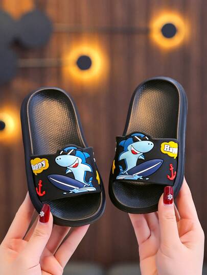 Kids Popular Cartoon Slippers, Fashion Boys EVA Slippers Soft Sole Shark Design, Lightweight Comfortable Big/Medium/Small Size, Anti-Slip, Suitable For Indoor, Bathroom, Summer Outdoor Wear