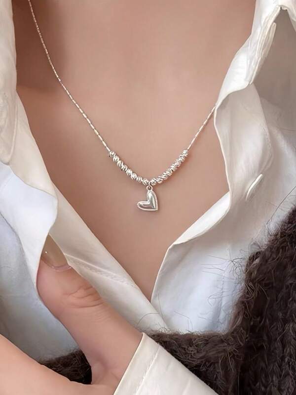 1 collar de lujo exquisito de amor para mujer, de plata esterlina, con cadena de suéter de plata rota, accesorios de collar de diseño de nicho de alta gama y de lujo ligero