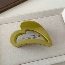 Thickened Luxurious Niche High-End French Style New Occipital Elegant Bun Maker Hair Clip, Heart Shaped Hair Claw Hair Accessory