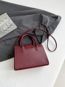 Light And Portable, Business Casual, Spring New Style, Large Capacity Hand-Held And Shoulder Bag, Fashionable And Versatile Crossbody Bag. Suitable For Teen Girls, College Students, Novices And White-Collar Workers. It Is Very Suitable For Offices, Universities, Work, Business, Commuting, Outdoor Activities, Traveling And Picnics. - Red - View 4