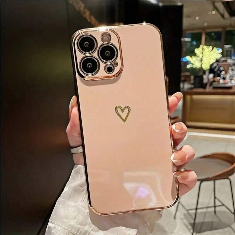 1pc Luxury Soft Full Protective Electroplated Edged, Gold-Plated 3D Heart Shape Phone Case Compatible With IPhone 16/ Galaxy S24 Ultra/ Edge 30/Infinix Smart 8/Infinix Hot 40i/Tecno Spark 20/Tecno Spark 20C/Tecno Spark Go 2024/Redmi Note 13 Pro+/Honor X8, Minimalist Design