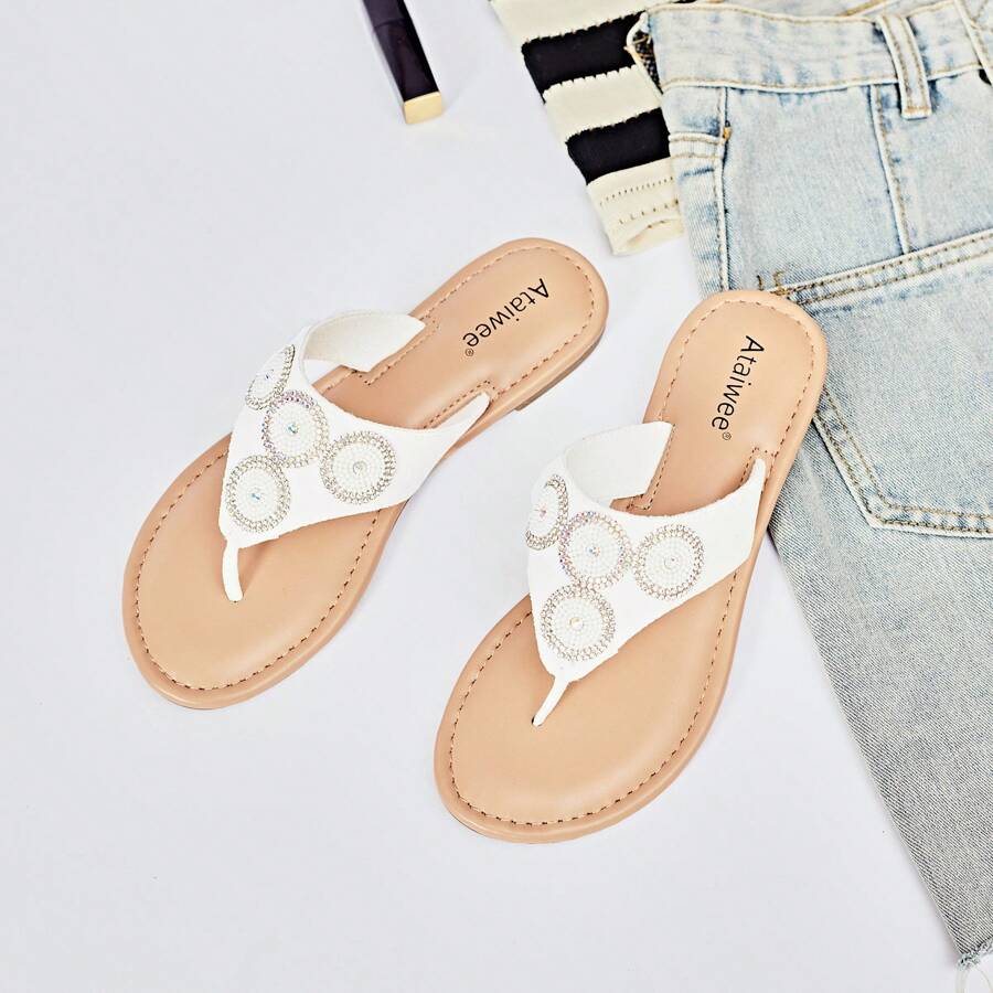 Ataiwee Women's Flat Slide Sandals Comfortable Bling Bohemian Thong Flip Flops. - White - View 1
