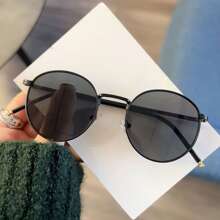 Oval Shaped Fashionable Glasses With Adjustable Nose Pads, Suitable For Strolling, Beach Parties.