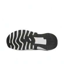 Zapatillas de entrenamiento/cross-training para mujer NIKE FREE METCON 6 2025, de caña baja FJ7126-001 - Negro - Ver 4