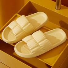 EVA Material Summer Slippers, Women Non-Slip Indoor Bathroom Slippers, Soft Sole Couple Slippers - Yellow - View 3
