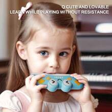 Jouet musical pour bébé, harmonica mini à double rangée de 16 trous, exercice de la capacité pulmonaire, jouets musicaux convenant aux enfants d'âge préscolaire de 2 ans et plus, harmonica de dessin animé, jouets de musique pour bébés et tout-petits de 2 à 3 ans, cadeaux pour débutants en musique