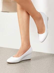 Women's Low Wedges Heels Pumps Round Toe Comfortable Casual Solid Color Slip On Dress Work Wedding Shoes - trắng - Xem 2